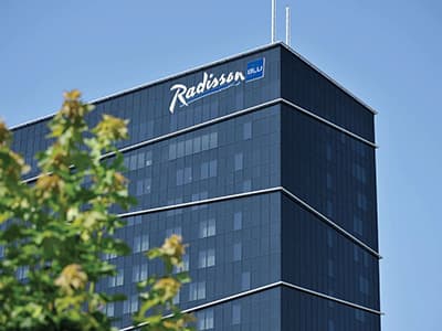 Radisson Blu Plaza Hotel